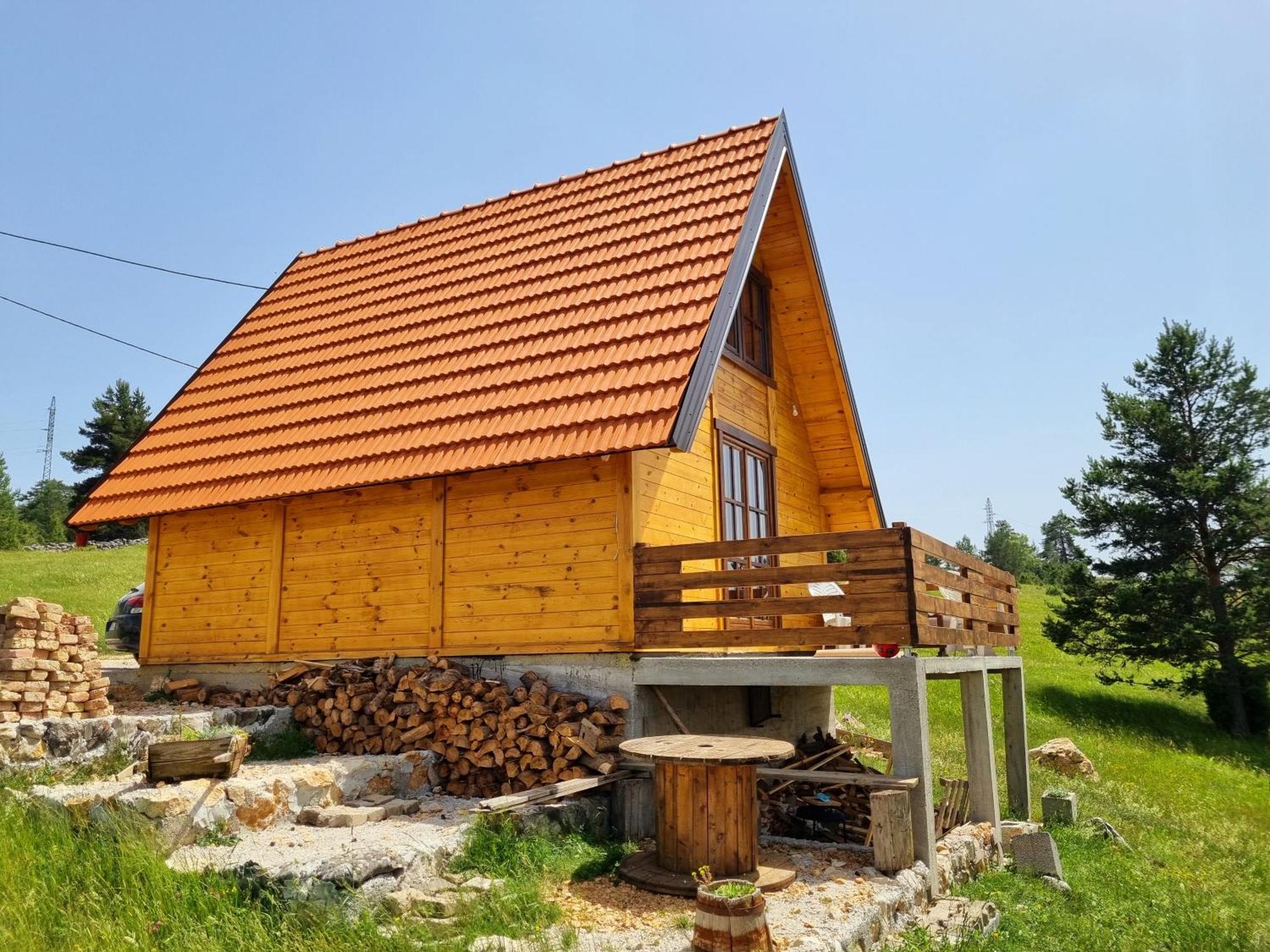 Ljeljen Koliba Chalet *